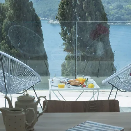 Casa Bianca 아파트 *